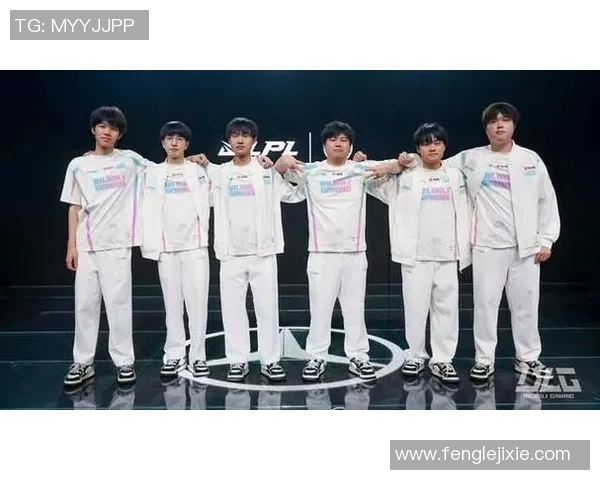 英雄联盟战术解析：深入剖析TES战队的战略布局与团队配合